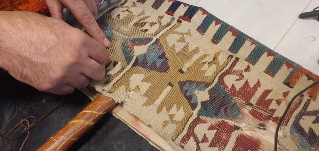 restauration-de-tapisserie